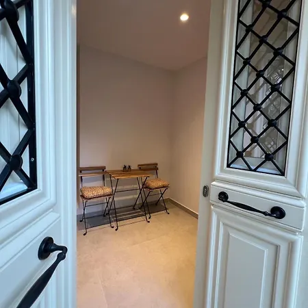 Апартаменты -hiddengem Nafplio- 5' Walk To Old Town